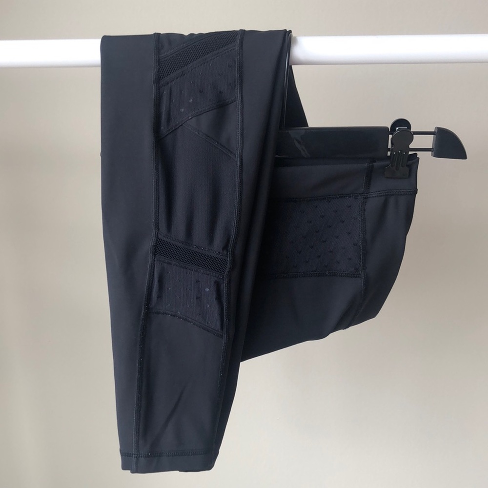Near perfect condition Mesh lulus!
